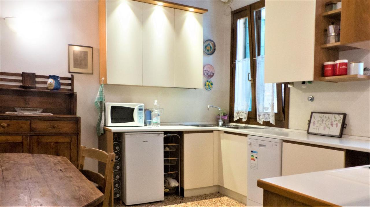 Venezianamente Apartments - Venice City Centre Luaran gambar