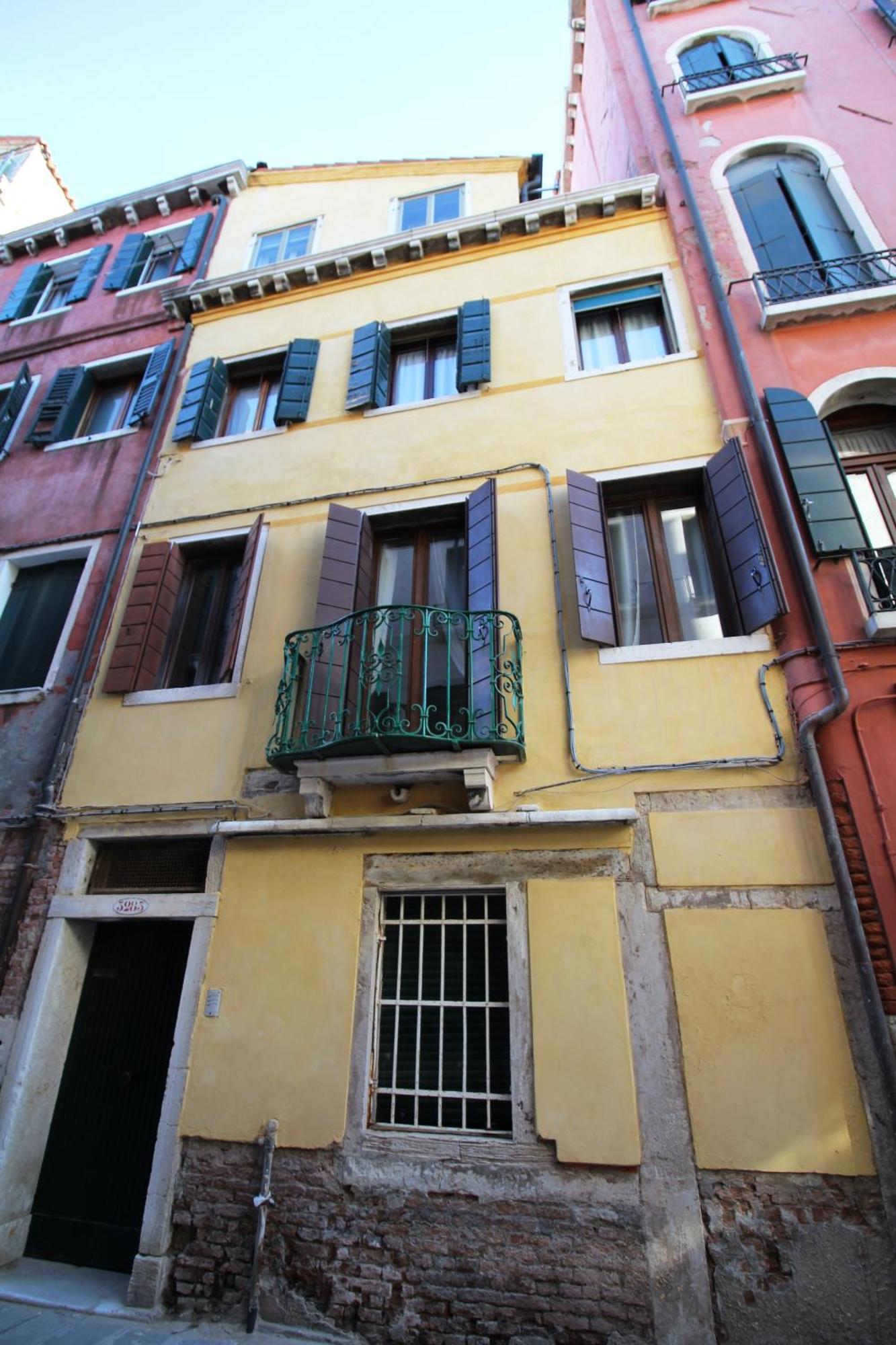 Venezianamente Apartments - Venice City Centre Luaran gambar